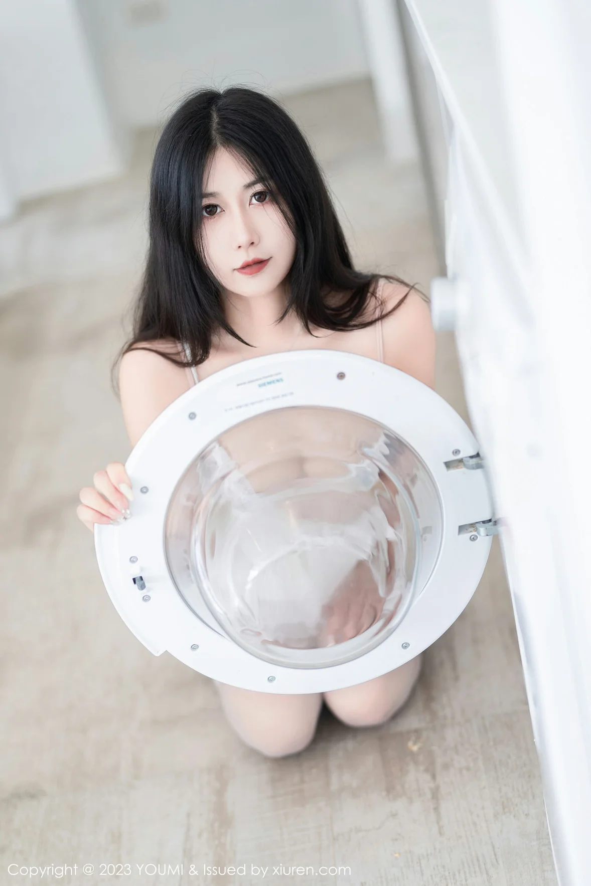  尤蜜荟 Vol.959 laura阿姣 白色网纱服饰泰国旅拍 [86P]第6张