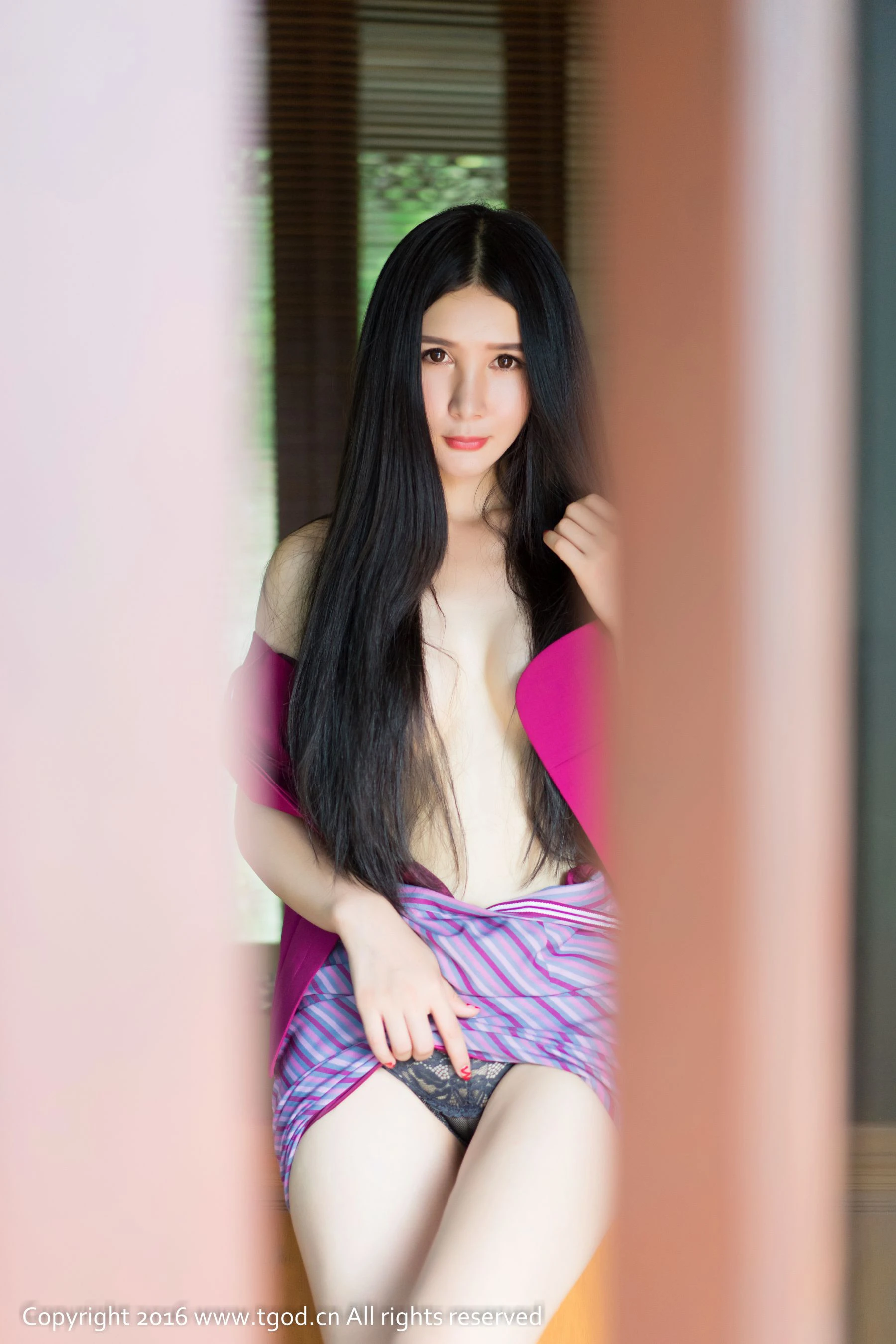  顾欣怡《透视蕾丝+空姐制服》 推女神/尤蜜荟