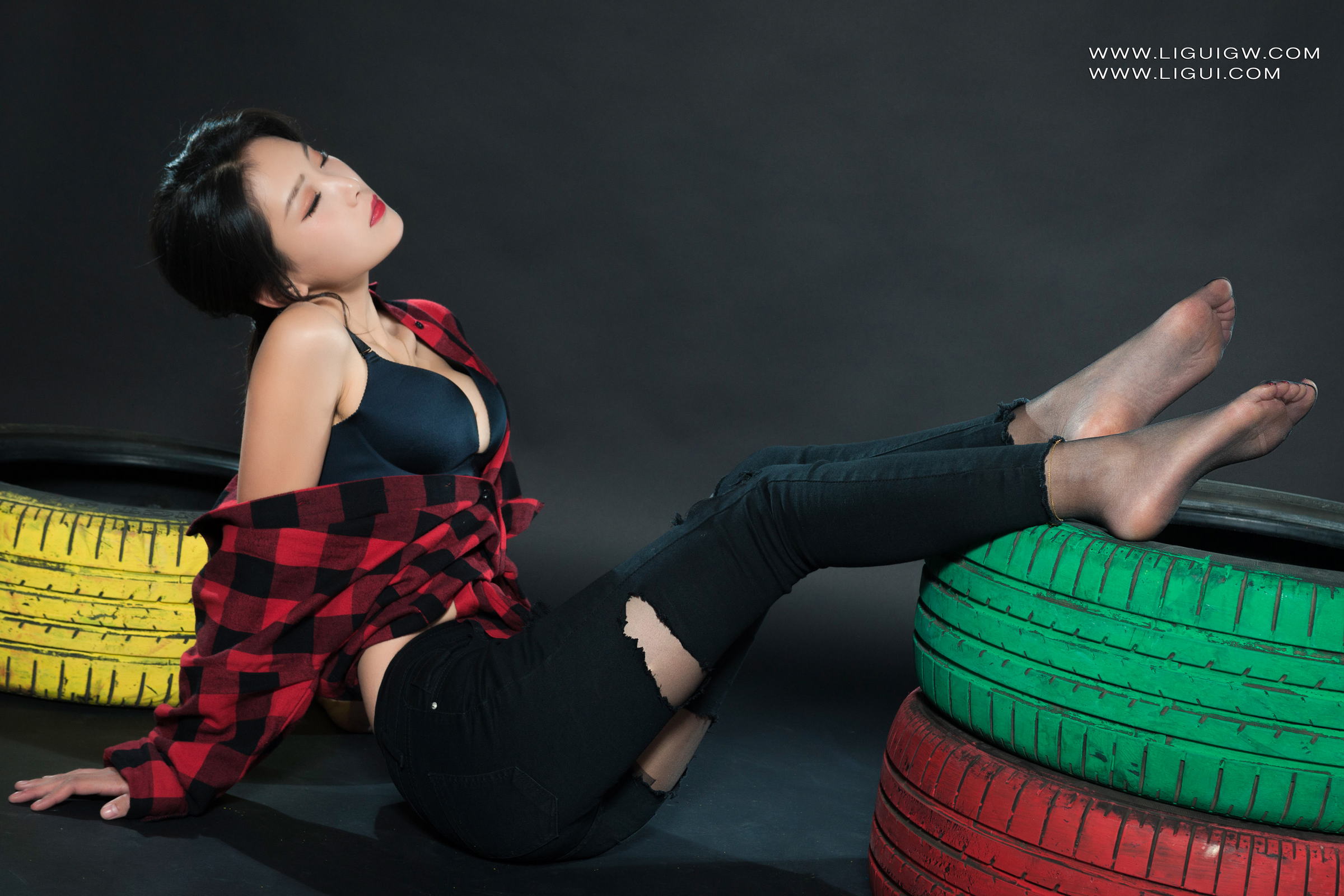 [Ligui丽柜] 2025.11.03《红与黑的激情碰撞》维拉 Weila第16张