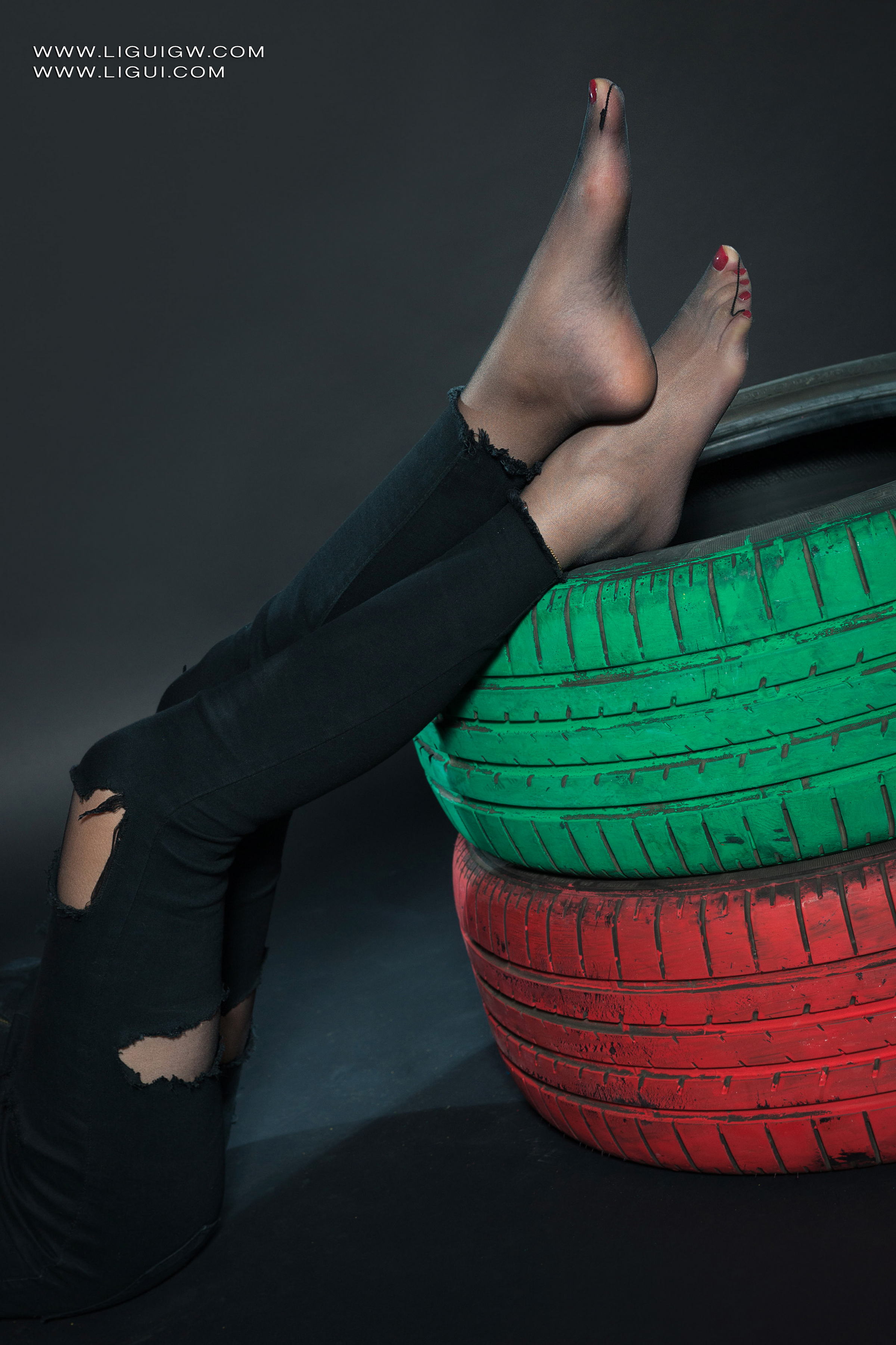 [Ligui丽柜] 2025.11.03《红与黑的激情碰撞》维拉 Weila第18张