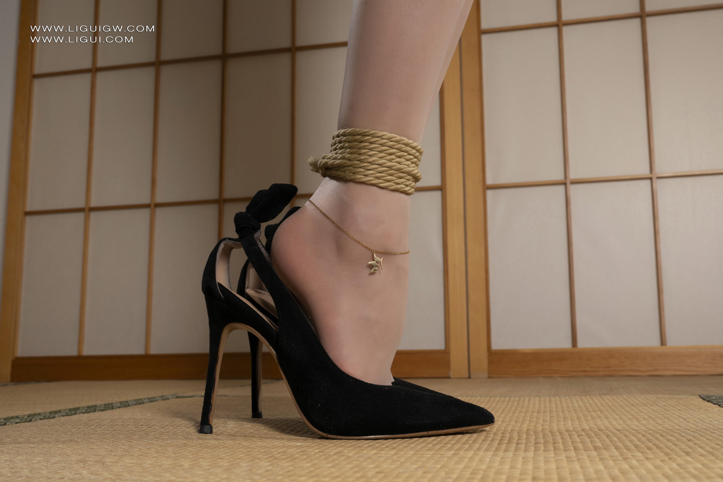 [Ligui丽柜] 2025.12.19《女职员的悲鸣》兔子第14张