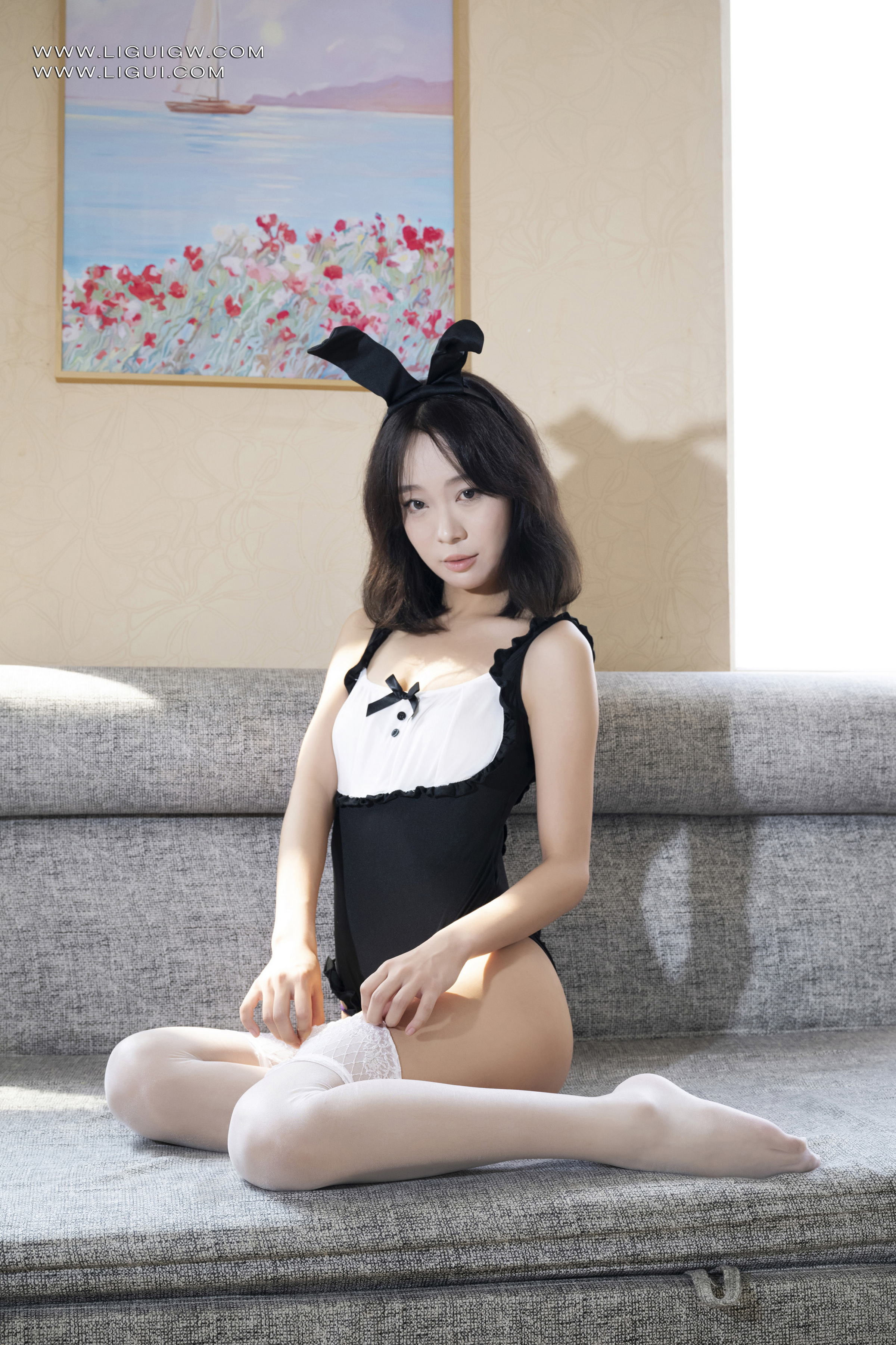 [Ligui丽柜] 2026.01.02《紧缚白丝兔女郎》小新 Xiaoxin第1张